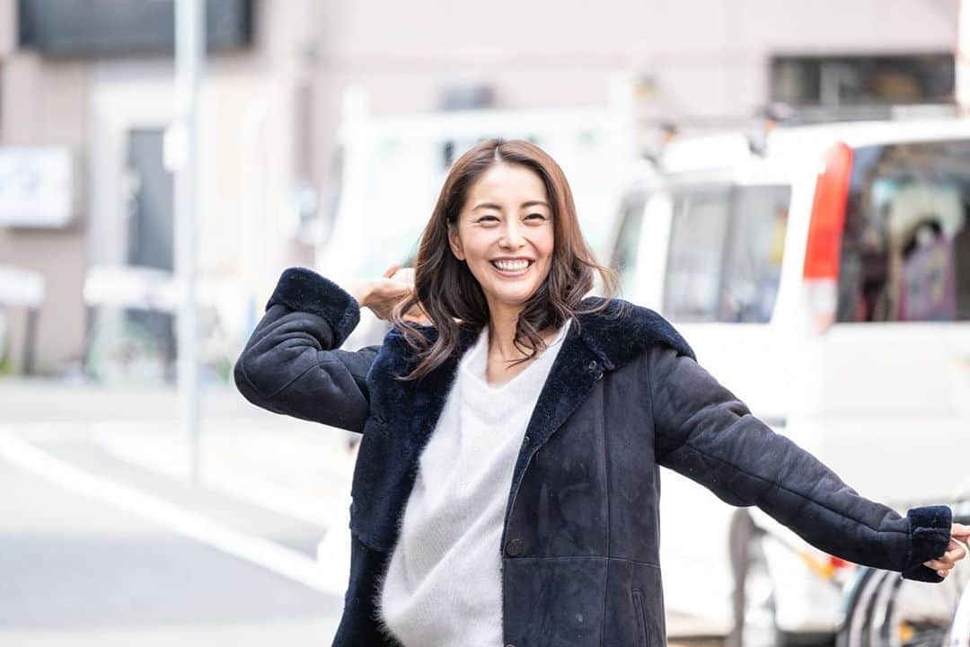 のインスタグラム：「昔からやりたかったお仕事が出来たり 楽しいな 幸せだなって時間が最近増えてる☺️ 今日も感謝をしながらゆっくりしよう☺︎ #happy  #instagood  #熊切あさ美  #smile  #japan」