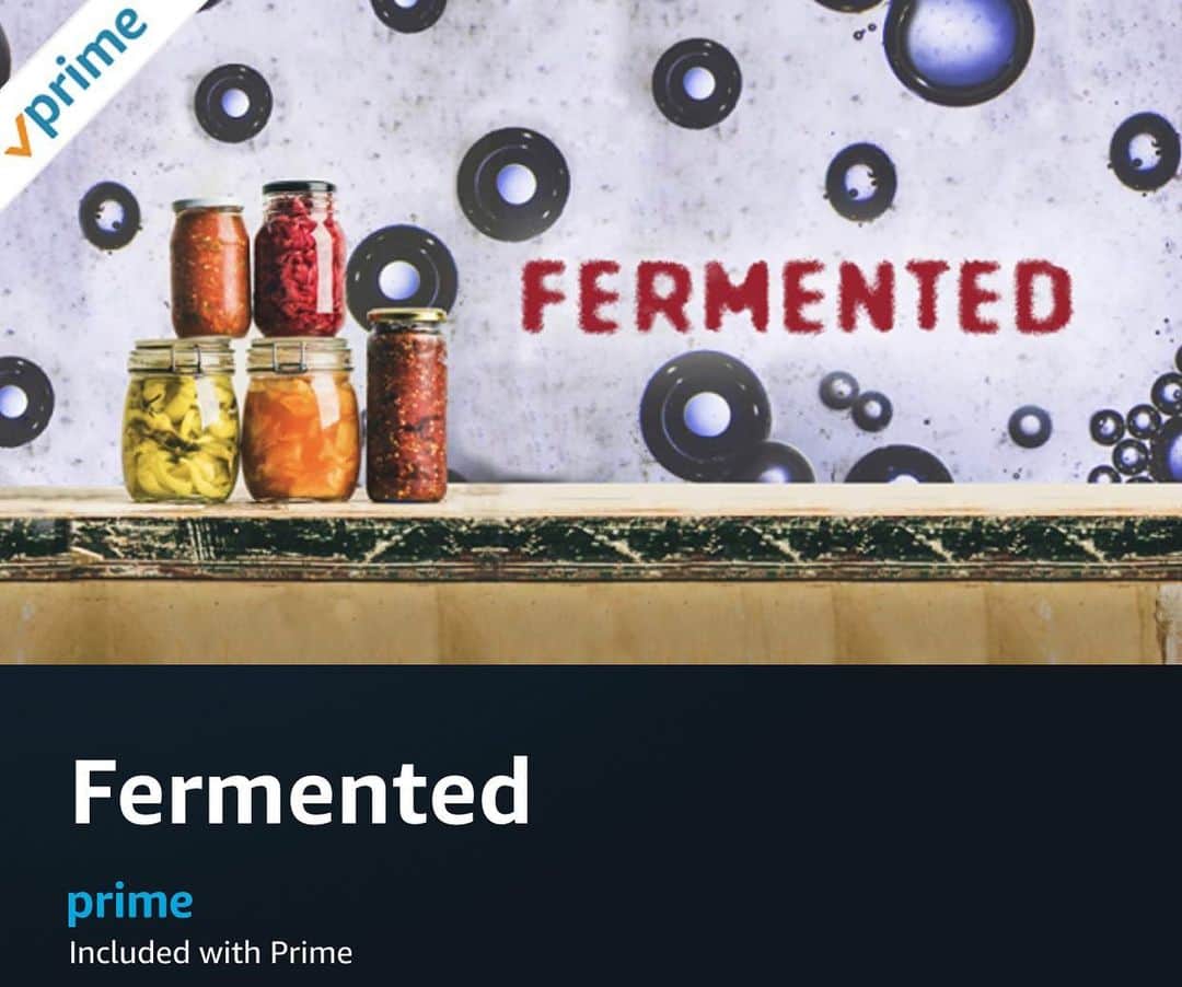 Food Republicのインスタグラム：「Just in time for your weekend watchlist FERMENTED is streaming on @amazonprimevideo!  In the feature-length documentary FERMENTED, author and chef @chefedwardlee goes on a journey to understand how the ancient process of fermentation is used in modern cuisine both at home and abroad.」