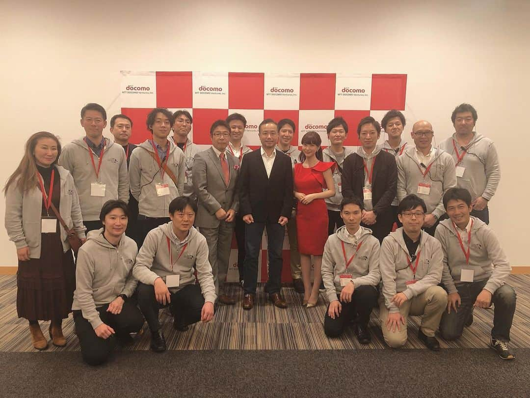 岸明日香さんのインスタグラム写真 - (岸明日香Instagram)「NTT DOCOMO吉澤社長✨ NTT DOCOMO VENTURES稲川社長💕 司会の辻よしなりさん🌸 そしてNTT DOCOMOの皆様✨ 素敵な方ばかりで、昨年に引き続き幸せな時間でした🌸  本当にありがとうございました🐶✨ またご一緒できるよう精進します🥰✨ #ndv2020」2月7日 23時04分 - aspoo02