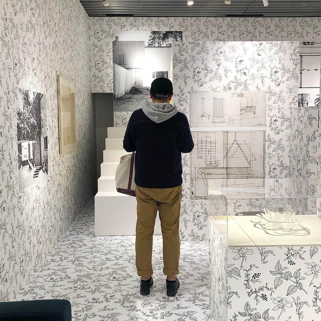のインスタグラム：「☺︎ 先週末のaalto観賞 . #aalto #alvaraalto #ainoaalto  #alva＆ainoaalto #竹中工務店  #小さな暮らしを考える  #squad . #loopwheeler #ループウィラー」
