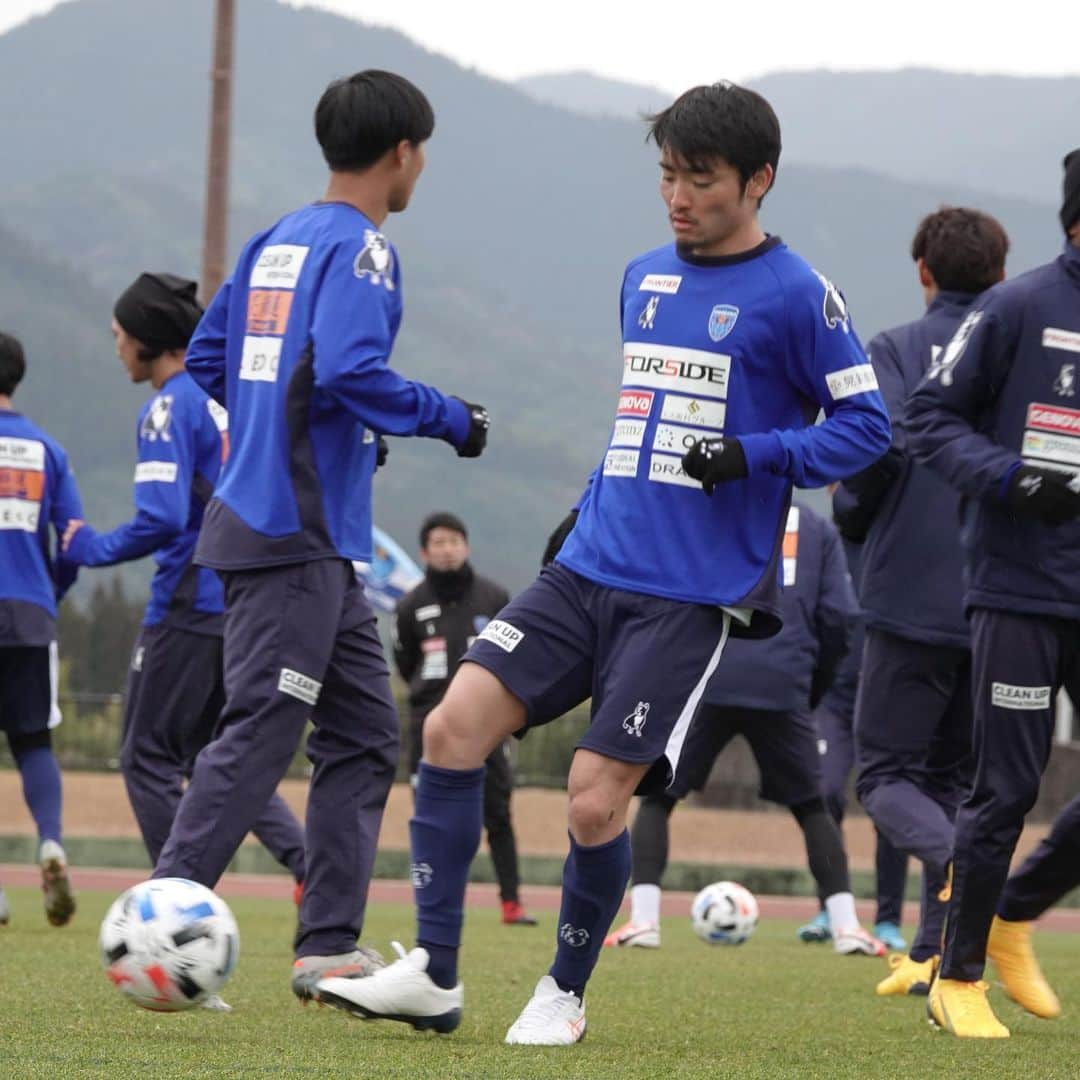 横浜FCさんのインスタグラム写真 - (横浜FCInstagram)「- 宮崎キャンプ11日目。 本日はあいにくの雨模様でした。 残り1日も頑張りましょう！ - #YOKOHAMAFC #横浜FC #HAMABLUE #HAMAPRIDE #jleague #日南キャンプ #日南」2月7日 23時19分 - yokohamafc_official