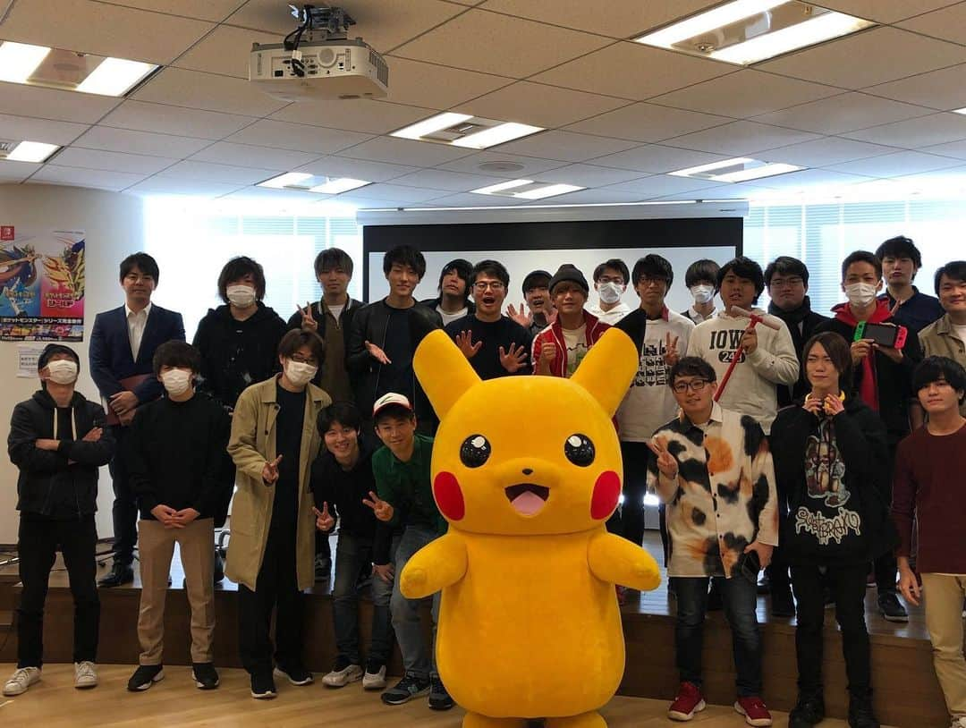 りもこんのインスタグラム：「UUUMポケモン大会！ベスト16！」