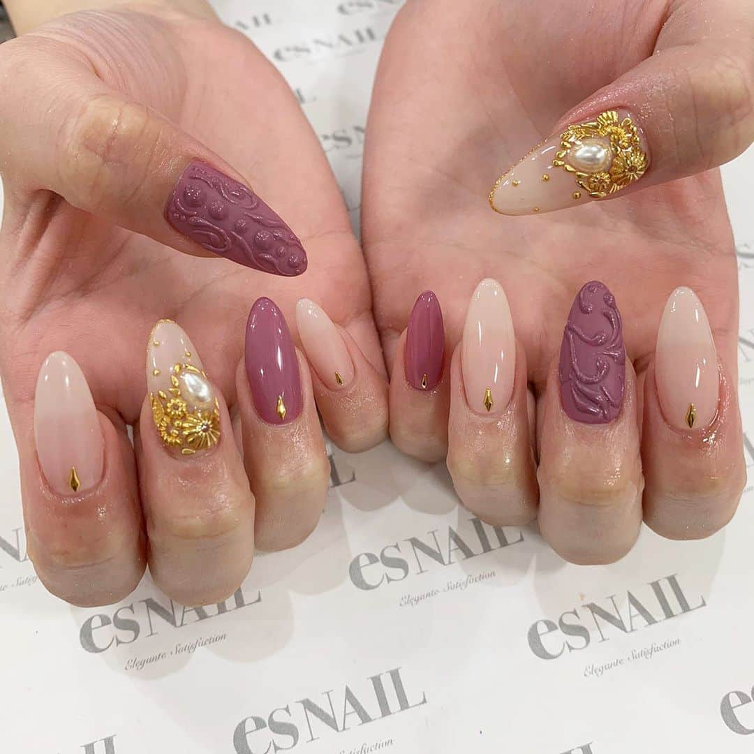 esNAILさんのインスタグラム写真 - (esNAILInstagram)「. . .  #nail#nails#nailart#naildesign##esnail_shibuya#gelnail#ネイル#エスネesnailイル#ジェルネイル#esネイル#ネイルデザイン#美甲#tokyo#shibuya#newnail#渋谷店#新宿店#吉祥寺店#大宮店#名古屋店#大阪店#福岡店 @esnail_la」2月8日 2時09分 - esnail_japan