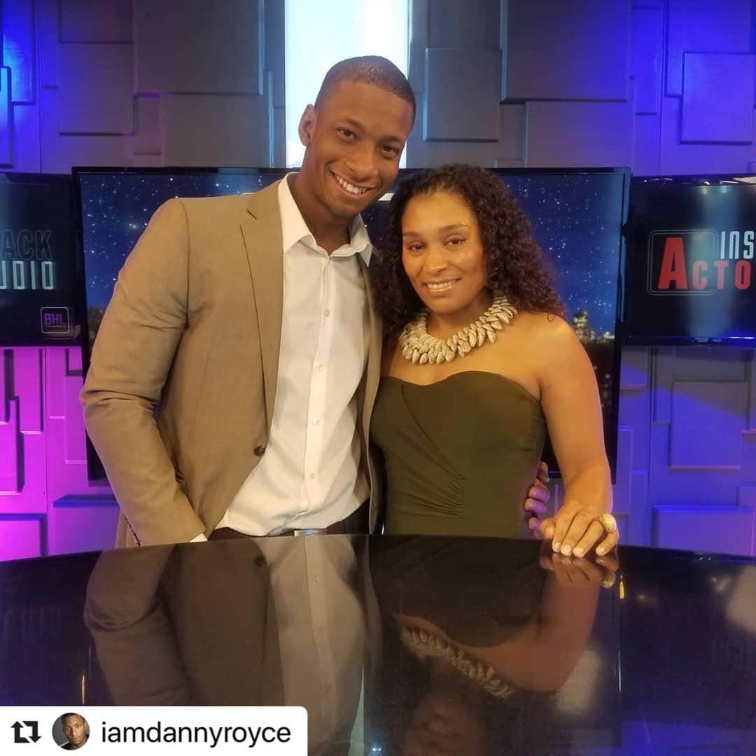 ダフニ・クラークさんのインスタグラム写真 - (ダフニ・クラークInstagram)「Amazing. Fun. Thee best. All understatements describing my interview with @iamdannyroyce @black_actors_studio @bhlonline #Repost @iamdannyroyce with @make_repost ・・・ Had an amazing interview with Daffnay Clark @daffmc29 on @black_actors_studio! We discussed The Fosters, John Henry starring @ludacris and @terrycrews, and we even played some Black Oscar trivia! - - Did you miss it? ⬆️CHECK LINK IN BIO⬆️ to catch it!  LIKE✔SUBSCRIBE📲SHARE🗣 * * #afterbuzztv #iamdannyroyce #actorslife #blackexcellence #actor #love #craft #podcast #sistas #tylerperry #talkshow #live #setlife #stayblessed #entrepreneur #losangeles #hollywood #bhl #IBAS @bet @owntv @tvonetv @theoscarsworld」2月8日 4時53分 - daffmc29