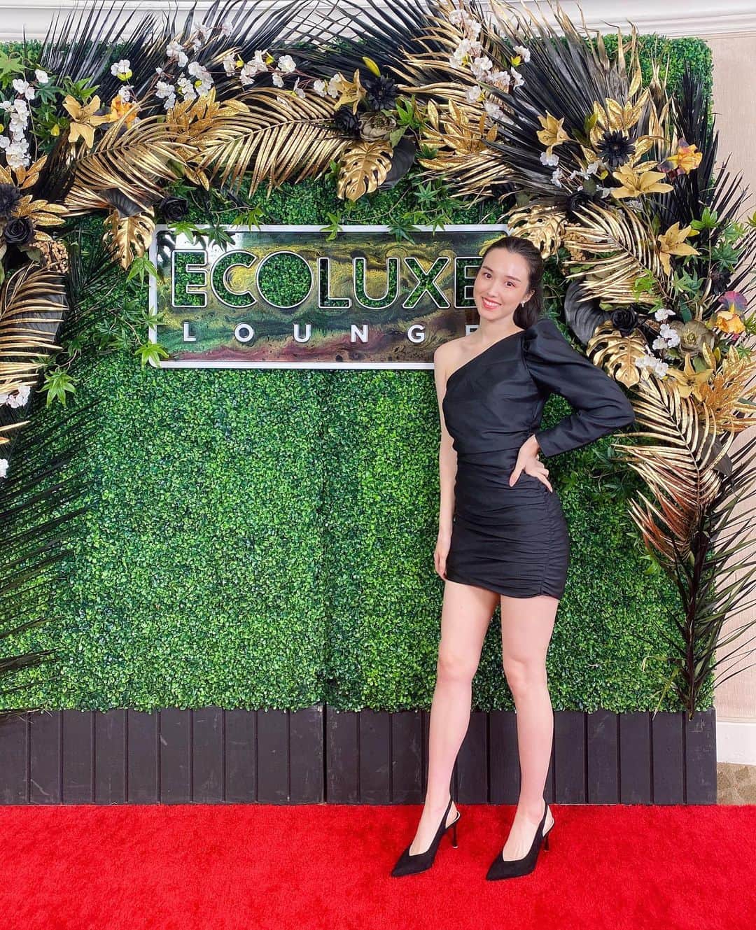 ティア さんのインスタグラム写真 - (ティア Instagram)「Had such a great time today at the 13th Annual ECOLUXE Pre-Oscars Lounge 💕 @producerdeb #ecoluxelounge」2月8日 15時08分 - tia_0315