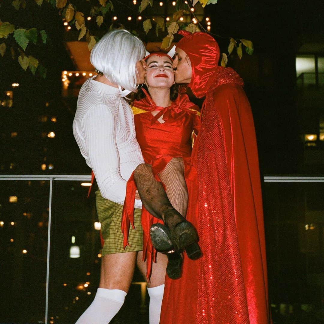 キーナン・シプカのインスタグラム：「@notallgeminis this one’s for you bb」