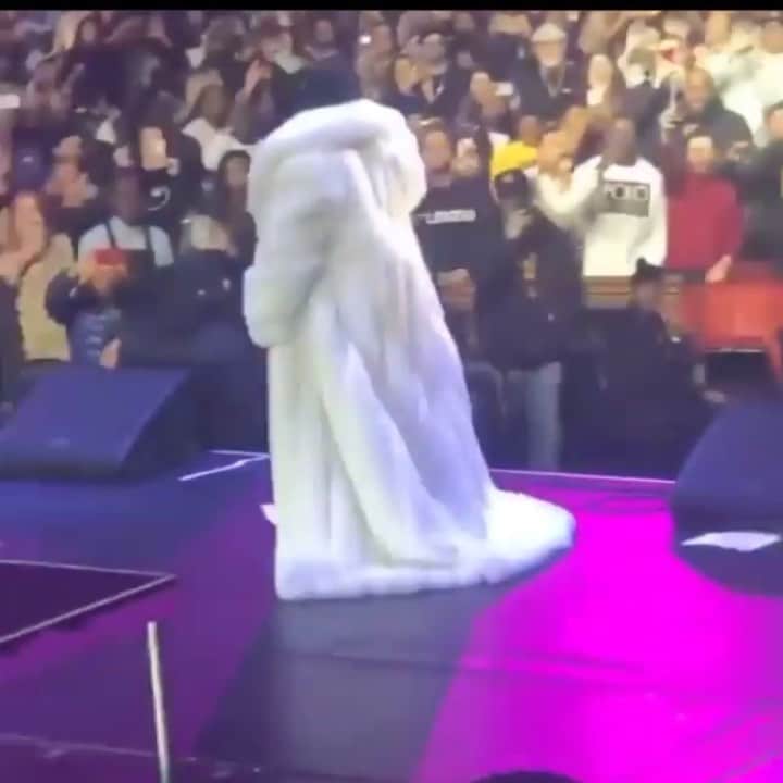 レミー・マーのインスタグラム：「It’s still Big Pun Forever🙏🏽 #RemyMa」