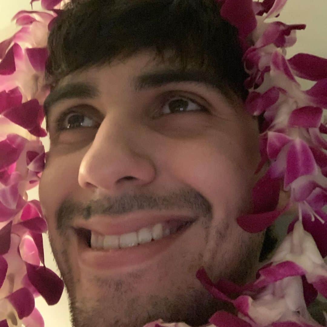 アンドリュー・ヴェラスケスのインスタグラム：「Wow thank you @diamondheadluau for the hospitality! #diamondheadluau」