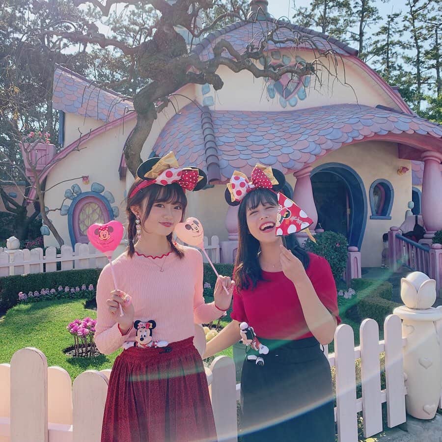 小倉可愛のインスタグラム：「・ りか・めな・えのでディズニー👼🏼 ・ ・ 3人ではなんと約1年ぶり！ あっという間や〜 ・ ・ ずっと楽しかった🤤💫」