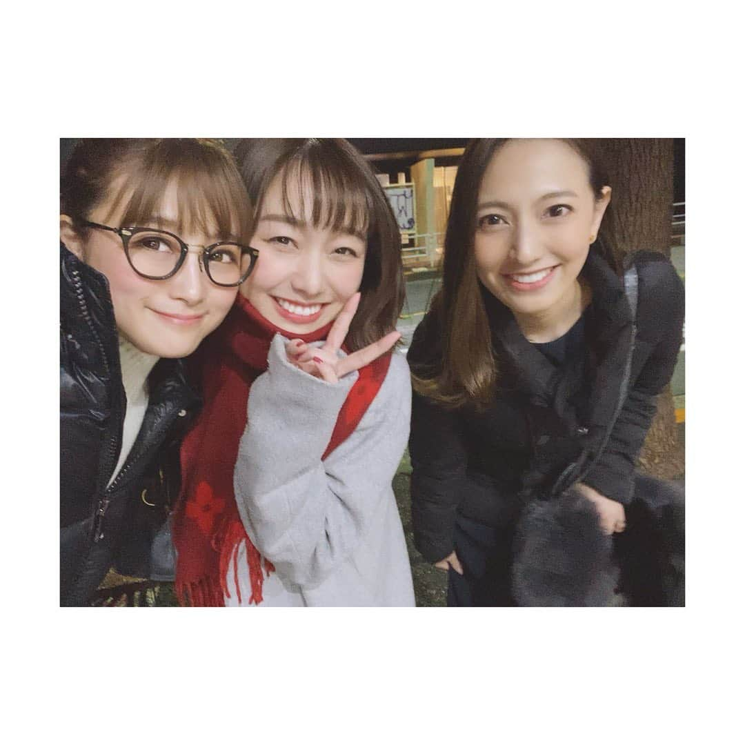 鈴木奈々さんのインスタグラム写真 - (鈴木奈々Instagram)「昨日の夜は仕事おわりに、 須田亜香里ちゃんと 山名裕子ちゃんと 食事に行きました🥰💕 お酒を飲みながら 沢山語り合いました🍶 とにかく楽しかったー❣️❣️ 本当大好きです😍 #事務所の後輩 #須田亜香里 #山名裕子 #本当に大好き #超楽しかった #笑った笑った😂」2月8日 10時12分 - nana_suzuki79