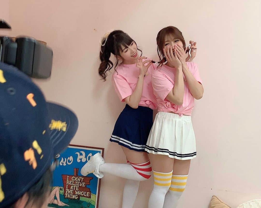 波多野結衣さんのインスタグラム写真 - (波多野結衣Instagram)「ひびはたクラウドファンディング写真集撮影★ . . #ひびはた #クラウドファンディング #写真集 #おそろコーデ #ひびやん #はたちゃん #大槻ひびき #波多野結衣」2月8日 11時35分 - hatachan524