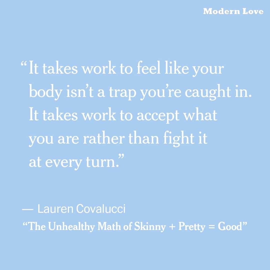 ニューヨーク・タイムズさんのインスタグラム写真 - (ニューヨーク・タイムズInstagram)「While struggling with an eating disorder, Lauren Covalucci tried to shift from self-loathing to self-loving. Tap the link in our bio to read her full essay, and follow @nytimesfashion for more #ModernLove.」2月8日 13時01分 - nytimes