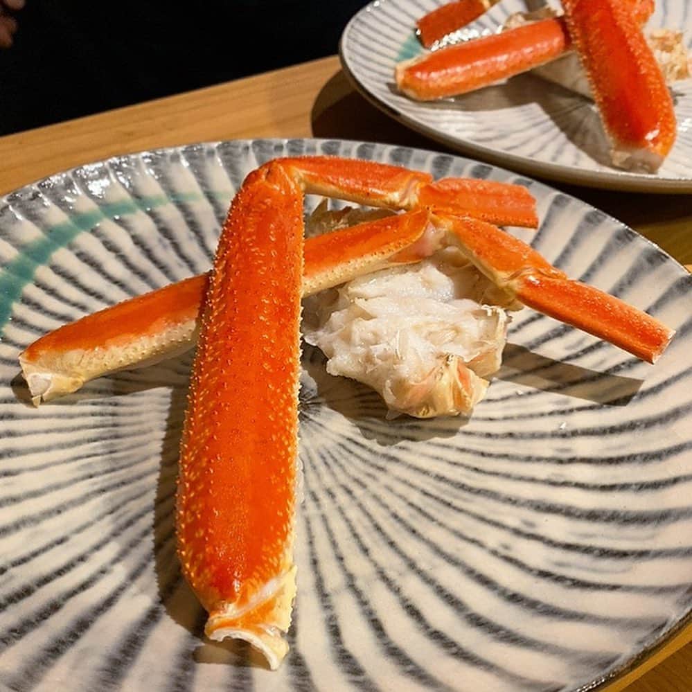 山岸久朗さんのインスタグラム写真 - (山岸久朗Instagram)「鳥取に日本最強の蟹料理店がある。 #かに吉 #かに #ミシュラン #鳥取 #鳥取グルメ  #続く」2月8日 13時31分 - yamaben