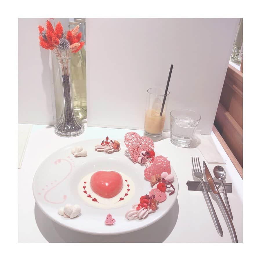 相田瑠菜のグルメインスタ