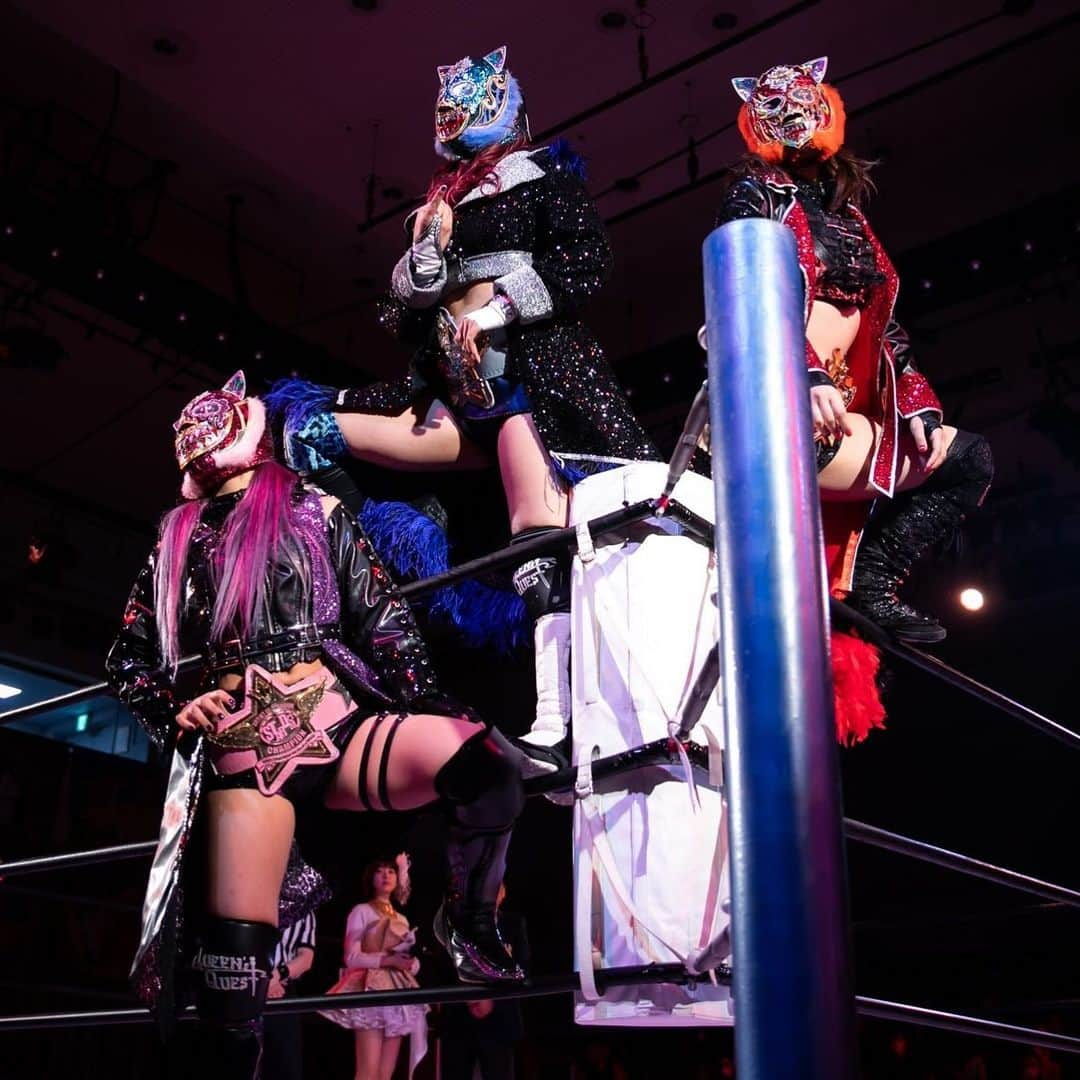 林下詩美のインスタグラム：「ありがとうアーティスト、 #ブシロード #STARDOM #女子プロレスラー」