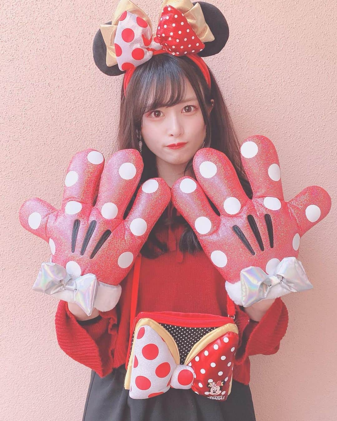 田北香世子さんのインスタグラム写真 - (田北香世子Instagram)「念願のベリミニ重装備🖤❤️ 早くショー見たいんだが😅 #ベリーベリーミニー」2月9日 0時18分 - kayoko_takita