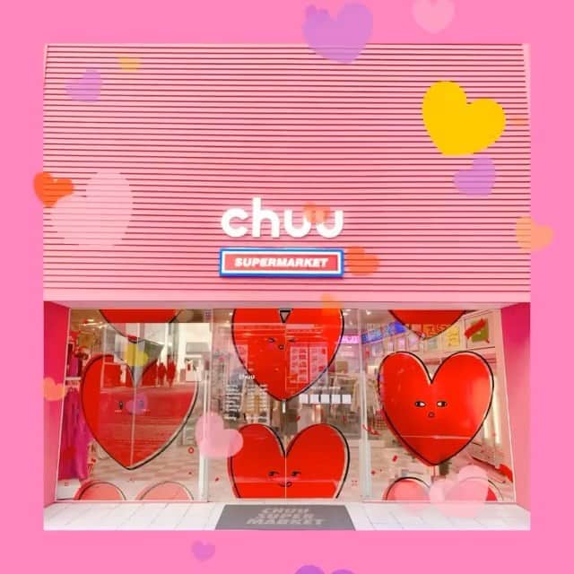 Chuuのインスタグラム：「츄 플래그쉽스토어 명동점으로 놀러오세효🏠💕」