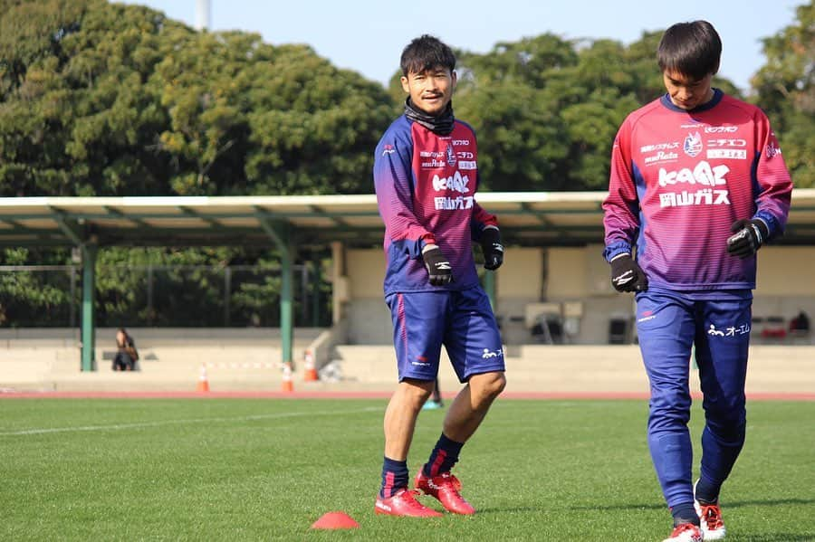 喜山康平さんのインスタグラム写真 - (喜山康平Instagram)「. . . #preseason⚽️🏋🏻‍♂️ #football #ラスト1日頑張りましょう #宮崎合宿 #ご飯がとにかく美味しい  #ジンジャーラテの安定感  #soccer😊」2月8日 19時45分 - koheikiyama_