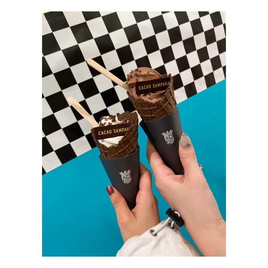 森田彩花さんのインスタグラム写真 - (森田彩花Instagram)「🍫😝💕 ． この前行ってきたっっ🍫❤️🍨 誰かにプレゼントや自分のご褒美にぜひ🥰🎁 ． #valentine #chocolate #chocolateexpo2020 #阪急うめだ本店 #バレンタインチョコレート博覧会2020 #cacaosanpaka #コメよろ #いいねよろ #久々更新」2月8日 20時33分 - ayaka_morita0529