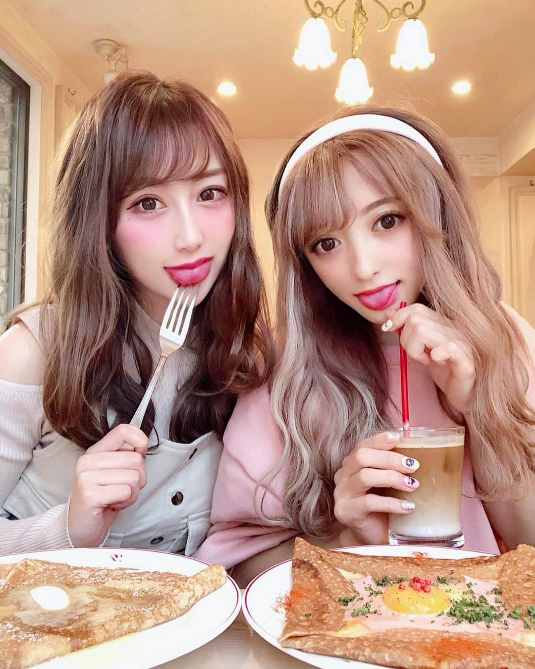 ひなたろす（佐原ひなた）のグルメインスタ