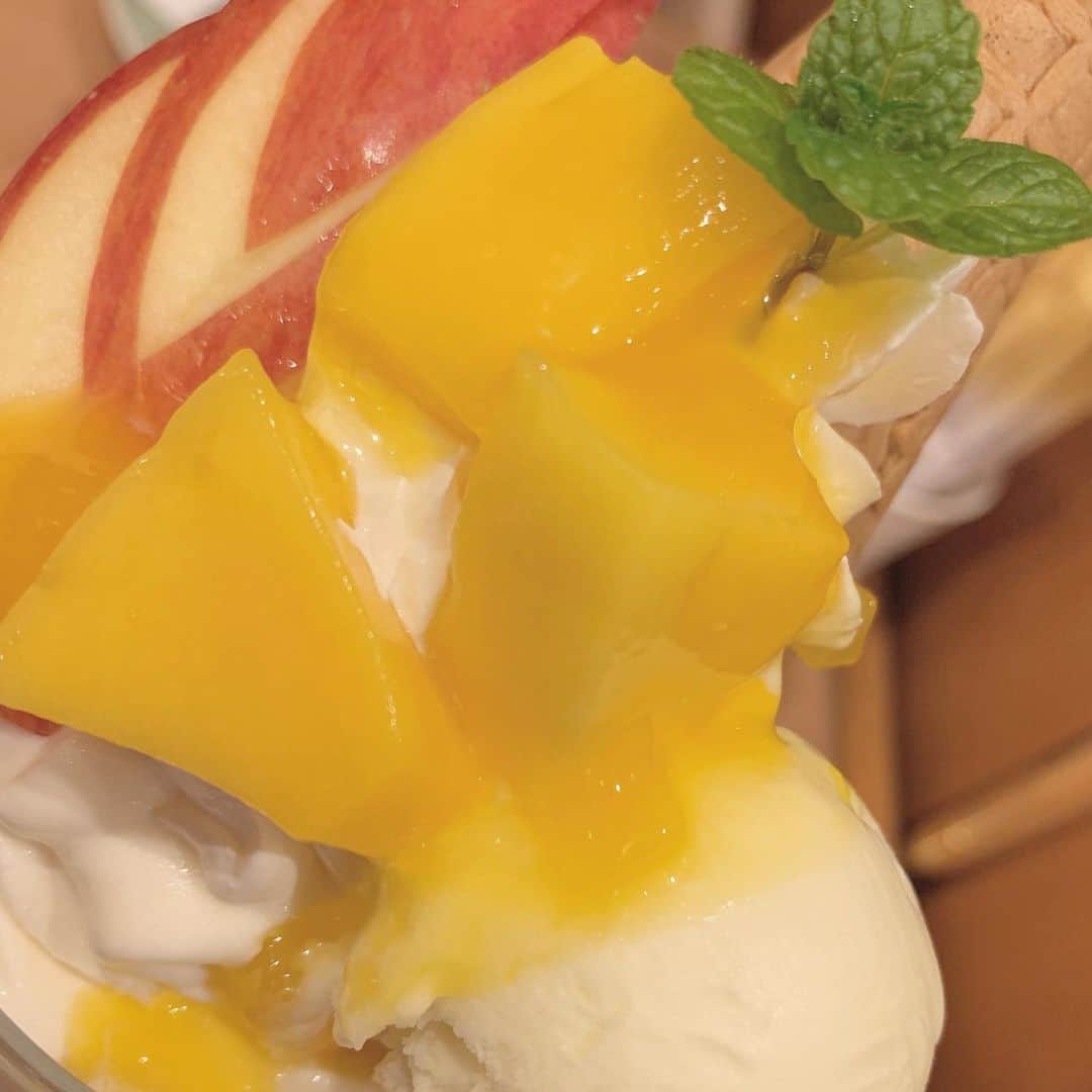小山涼香のインスタグラム：「😋😋😋」