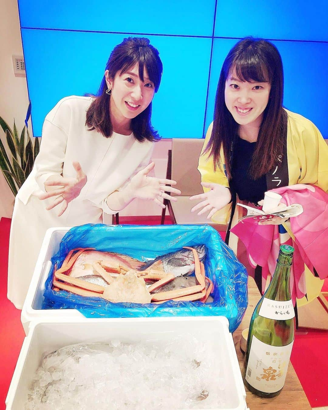 女子アナ47さんのインスタグラム写真 - (女子アナ47Instagram)「東京KITTEで行われた富山イベントに、林藍菜アナウンサーがMCを務めました。  付き添ったスタッフに富山在住の林アナウンサーがおススメの日本酒などもツアーしてくれ、地元を知り尽くすアナウンサーの強みを実感。  KITTEでは様々な地方発信イベントが行われています！いつもありがとうございます。  #女子アナ　#女子アナ47 #地方創生　#地方創生アナウンサー #フリーアナウンサー　#アナウンサー　#ワーママ #地方活性化 #地方活性 #地方活性の達人 #社会貢献　#富山　#富山イベント　#mc #司会　#富山県　#きときと　#さかなフェア #KITTE #東京駅」2月8日 22時45分 - jana47com