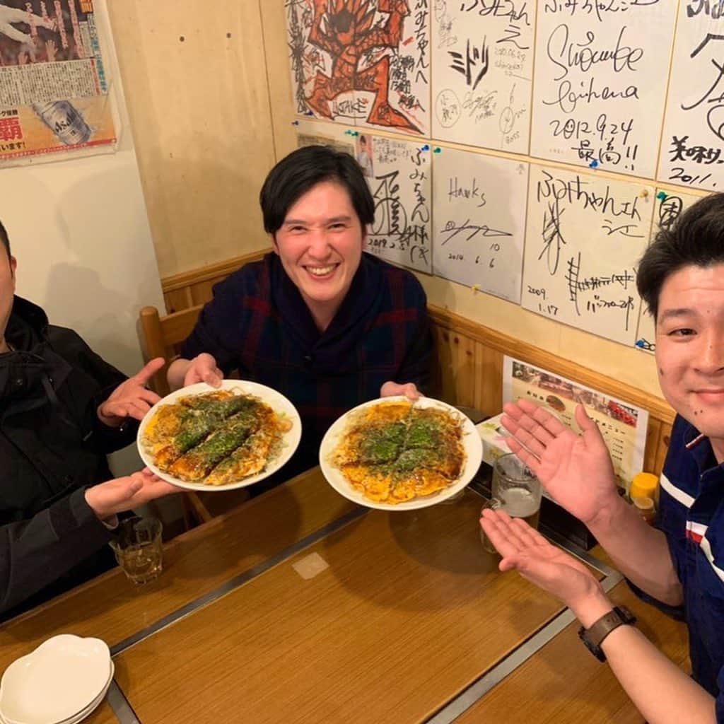 潮圭太のインスタグラム：「. 清塚信也さんと食事、そしてコンサートにも行かせて頂きました！僕らの質問にわかりやすい例えで答えてくれて最高な時間でした！ #清塚信也　さん #47都道府県ツアー #メンバー」