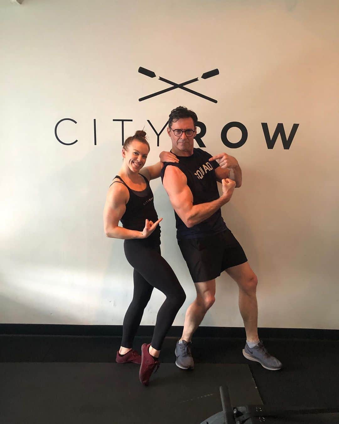 ヒュー・ジャックマンのインスタグラム：「Mixing up my training with @bethlewisfit. Great cardio and awesome calorie burn. #rowing @cityrow (Please save your time and spare the leg comments ... I know, I know!!!!)」