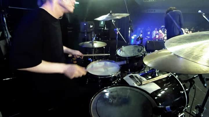 吉澤響のインスタグラム：「20200208 渋谷O-EAST 『青い瞬きの途中で』/ ラブリーサマーちゃん 庫太郎、3ステージお疲れ様でした〜  #ラブリーサマーちゃん #セカイイチ #live #drums #drummer」