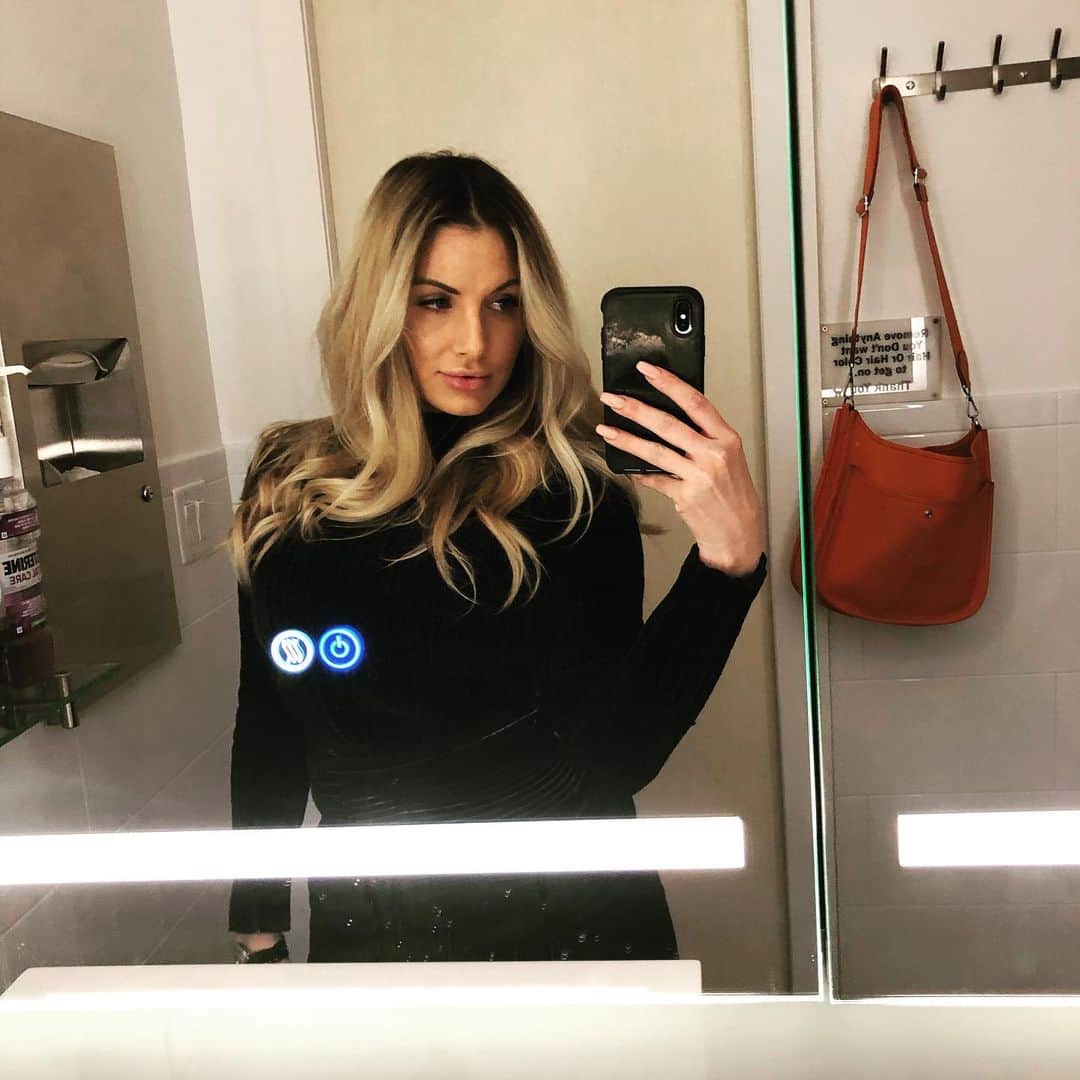 ティーガン・プレスリーのインスタグラム