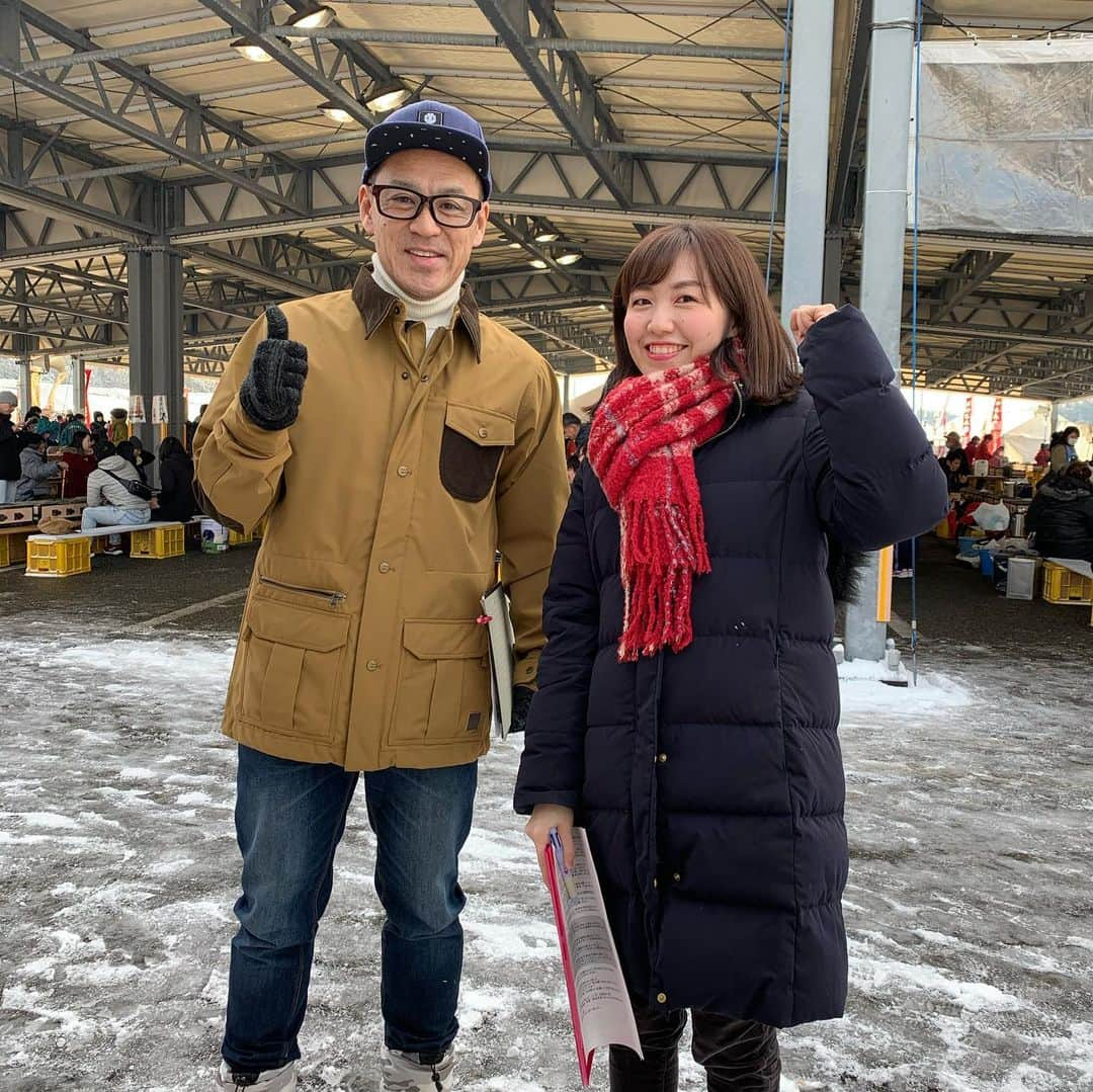 大平まさひこさんのインスタグラム写真 - (大平まさひこInstagram)「穴水雪中かきまつり2020 2日目、今日はMROアナウンサー保坂ちゃん😄 朝早いけどもうお客さんいっぱいや❗️ 雪で寒いけど待ってますよ〜❣️ #かきまつり #まいもんまつり #穴水 #mro#楽しい#美味しい」2月9日 8時30分 - tai03hiko