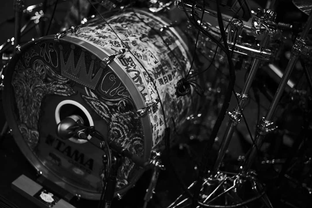 綾野剛さんのインスタグラム写真 - (綾野剛Instagram)「passion! drum @hiibaasan_jamesbrown_sokkuri  photo by @go_ayano_official  #drum」2月9日 19時50分 - go_ayano_official