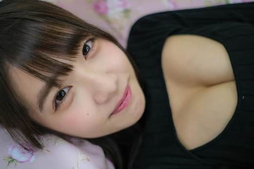 天羽希純のインスタグラム：「心が綺麗な人には胸元が開いて見えます。  #水着 #泳衣 #swimwear #ビキニ #bikini #bikinigirls #コスプレ #cosplay  #japanesegirl #巨乳 #谷間 #可愛い女の子 #グラビア #gravure #グラドル #アイドル #Japaneseidol #撮影会 #撮影会モデル #被写体 #太もも #フェチ  #プール #海 #バレンタイン #valentine」
