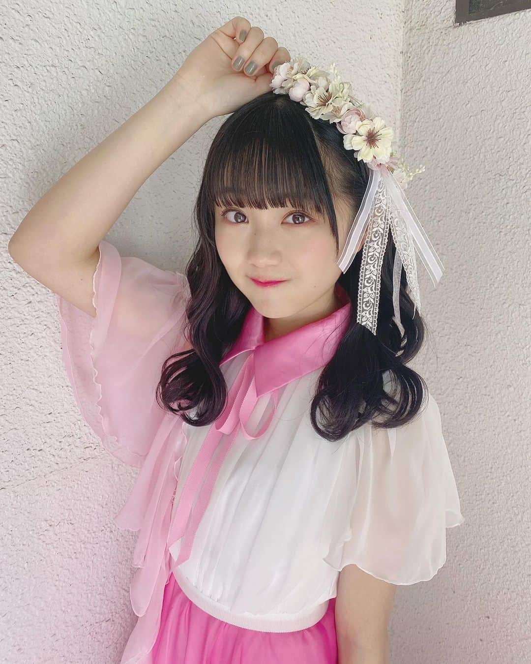 阿部夢梨さんのインスタグラム写真 - (阿部夢梨Instagram)「髪飾り、だいぶお気に入りです‪︎❤︎‪︎‪︎❤︎‪︎」2月9日 18時23分 - yumeri_abe.official