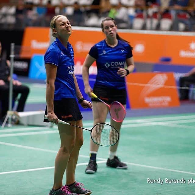 セレーナ・ピークのインスタグラム：「Hide your emotions they said. Be strong on court they said. Don’t show your weaknesses they said. Ok I said 👍🏻」