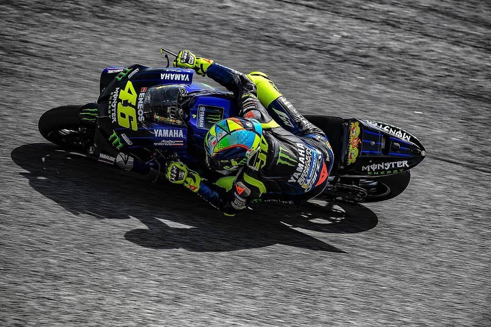 バレンティーノ・ロッシさんのインスタグラム写真 - (バレンティーノ・ロッシInstagram)「Sepang circuit,Malaysia  MotoGp test,day2 📸 @falex79 @gigisoldano」2月9日 11時01分 - valeyellow46