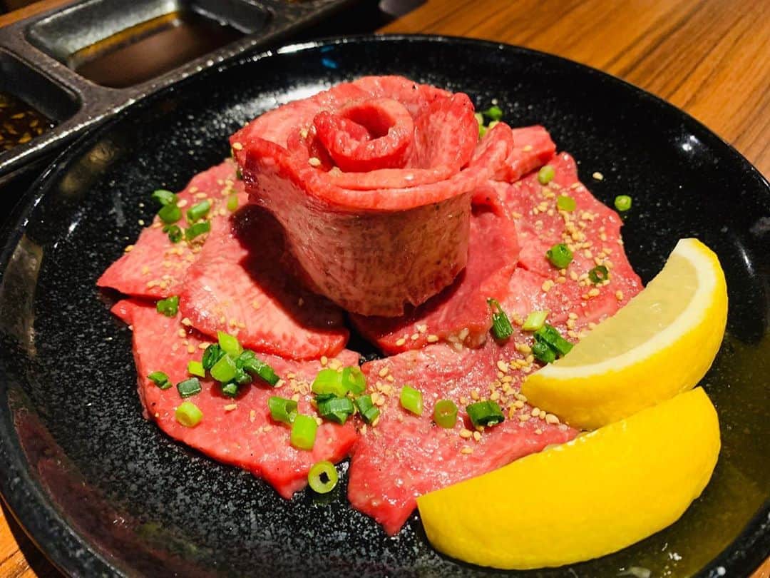 林下詩美のグルメインスタ