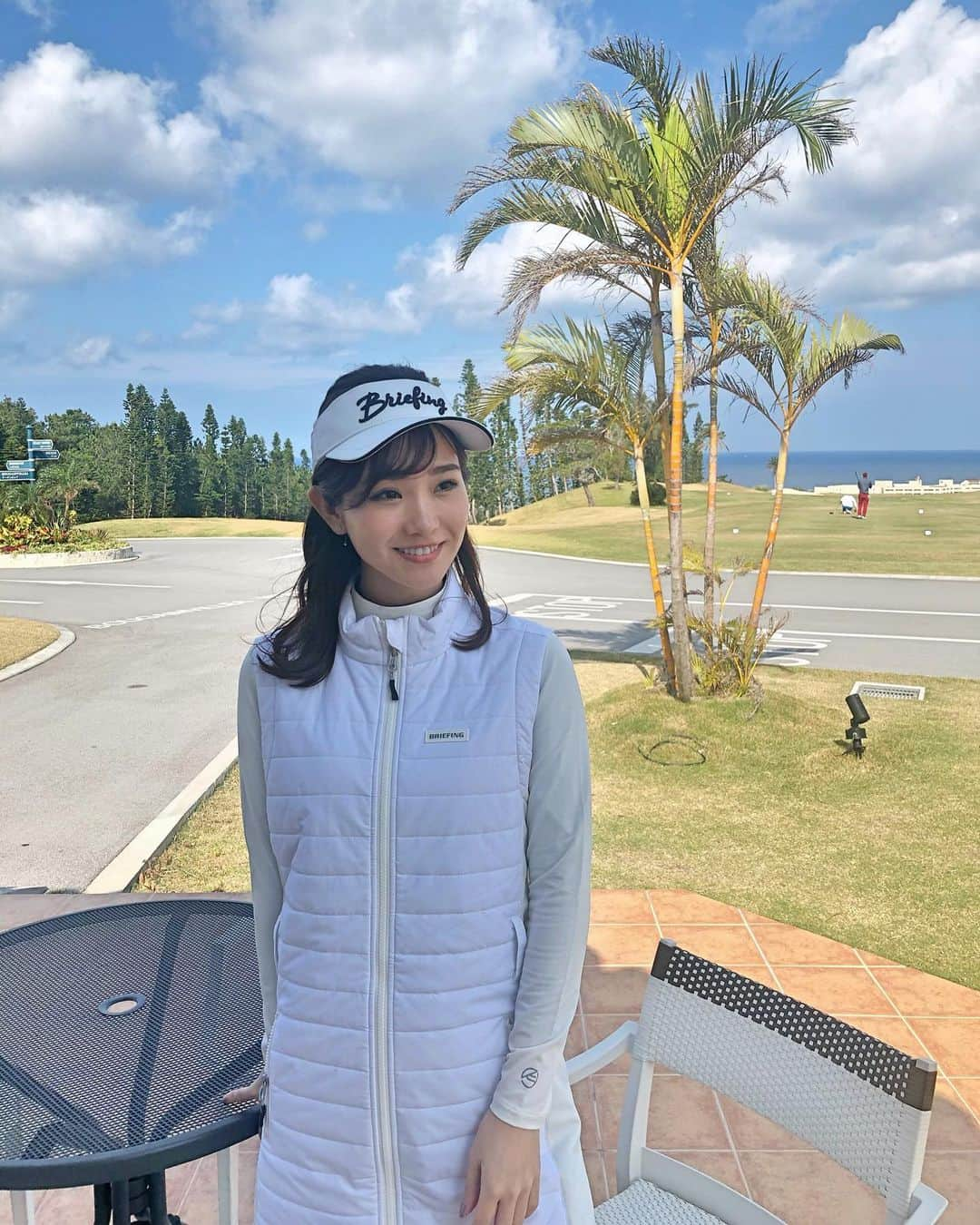 西村いちかさんのインスタグラム写真 - (西村いちかInstagram)「沖縄ゴルフロケ⛳️ この日の気温は23〜4°くらいだったんだけど朝夜は寒くて衣装のキルティングのワンピースがベストマッチでした✨ そして今週のいちゴル放送日！ 2/9(日) 11:15〜CS GAORA SPORTS  2/10(月)24:35〜テレビ和歌山 2/11(火)24:00〜TOKYOMX2 是非是非ご覧ください💜 #briefinggolf」2月9日 11時13分 - ichika_nishimura