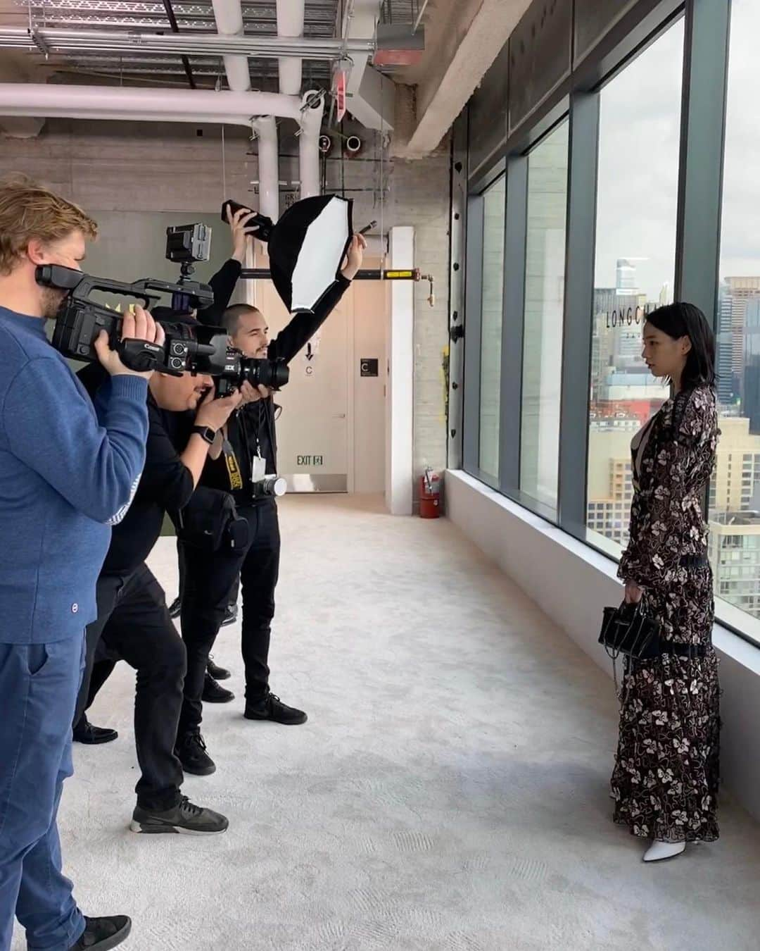 のん（能年玲奈）さんのインスタグラム写真 - (のん（能年玲奈）Instagram)「#LongchampNYFW20 #ロンシャン」2月9日 12時36分 - non_kamo_ne