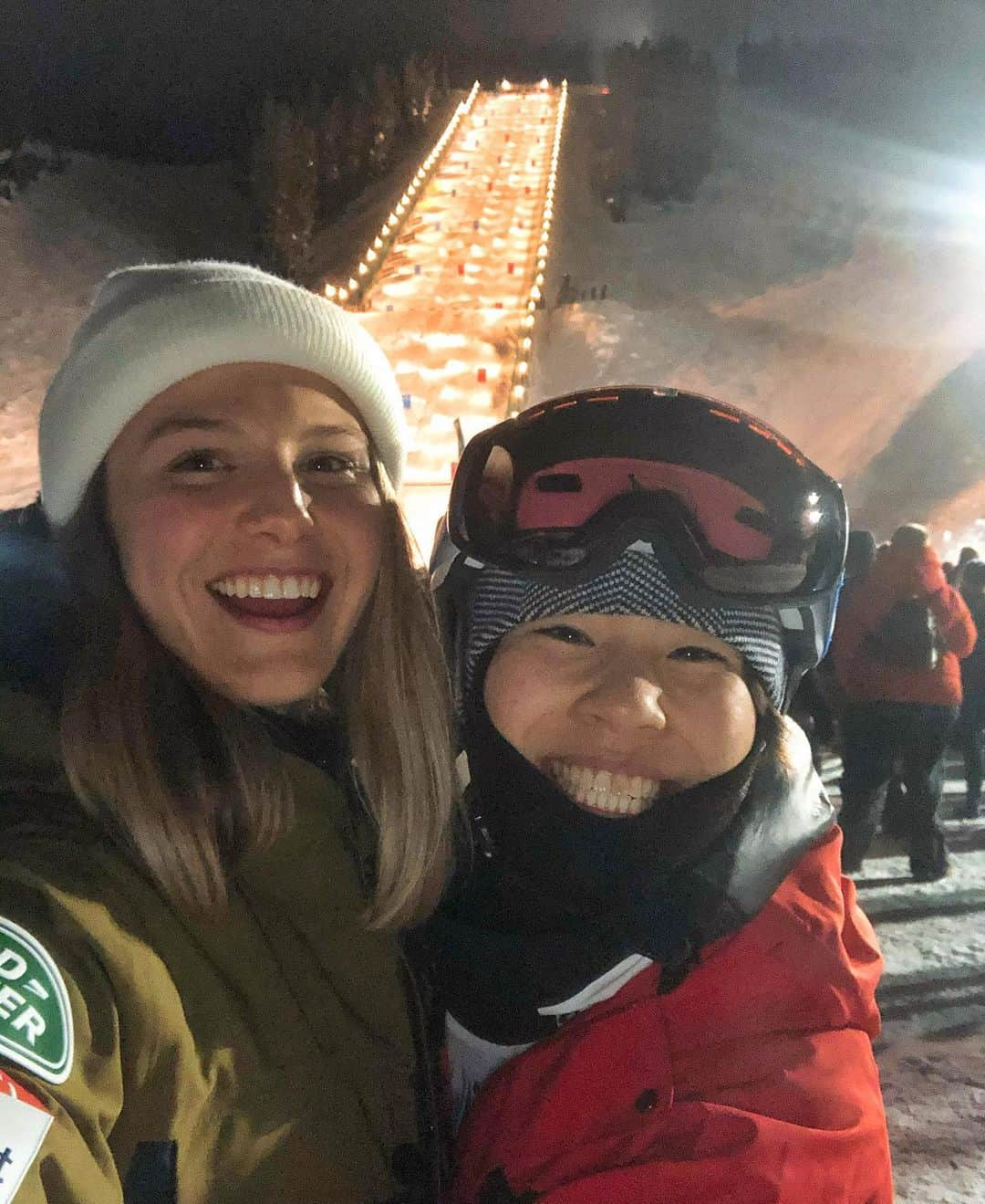 伊藤さつきのインスタグラム：「Finally I met Morgan❤️❤️❤️ I'm super happy to see you👯‍♀️ #lovefriend#deervalley#🇺🇸❤️#worldcup」