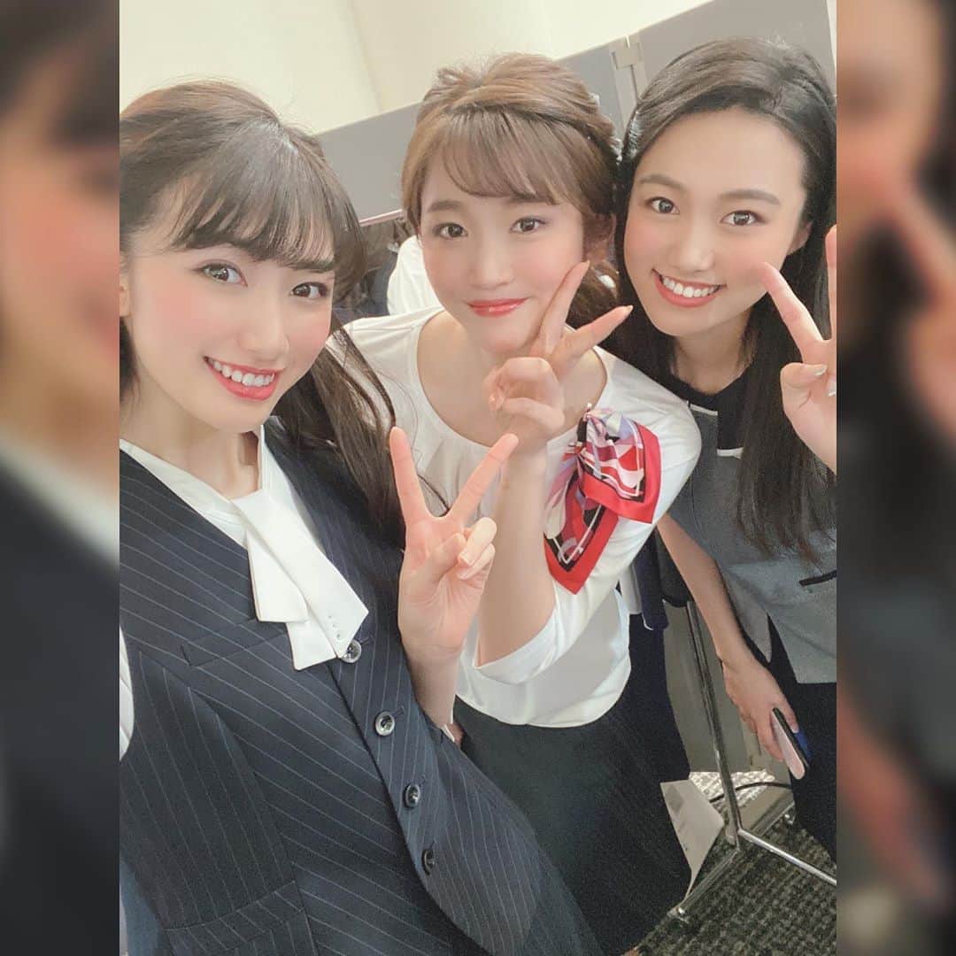 黒田瑞貴のインスタグラム：「セロリーのみんな♥️ #selery  #セロリー　#オフィスユニホーム　#オフィス　#fashion」