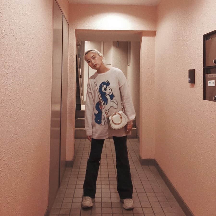 ELLE girl JAPANのインスタグラム