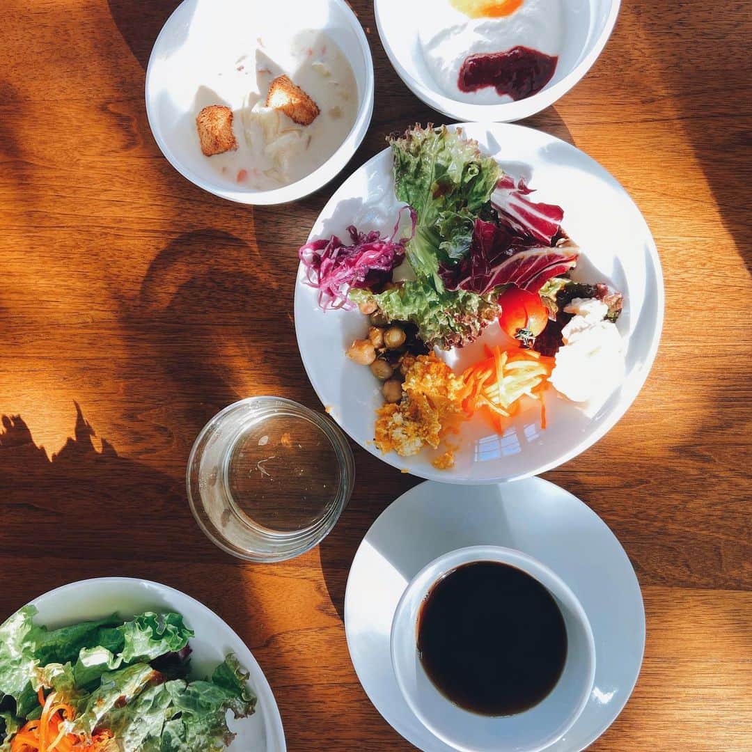 井上早紀さんのインスタグラム写真 - (井上早紀Instagram)「#おいしい と #おなかいっぱい て言葉好き。すごく幸せ感じるから☺️🌈✨✨✨ #japan #tokyo #followｍe #morning #morningcoffee」2月9日 16時24分 - _is__231