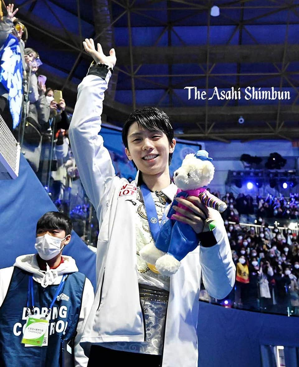 羽生結弦さんのインスタグラム写真 - (羽生結弦Instagram)「ユヅルにベア持たせたら世界一 #羽生結弦 #yuzuruhanyu #figureskating #figureskater」2月9日 16時24分 - yuzu_kanami