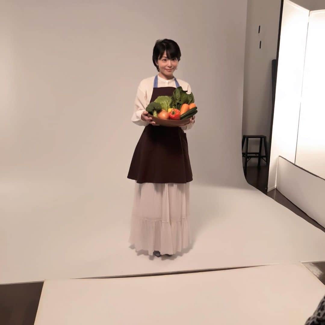 森崎友紀さんのインスタグラム写真 - (森崎友紀Instagram)「#森崎友紀#料理#cooking#手作りママに優しいららぽーとへ#ママwithららぽーと#ママの負担を減らす#栄養バランス#子供もパクパク食べてくれるレシピ#森崎友紀のママごはん#QRコードでレシピ動画へ#白い麻婆豆腐#鮭ときのこのグラタン “もっとママに優しいららぽーとへ”を実現するプロジェクト「ママwithららぽーと」にて、 ママの負担を出来るだけ省きながら 栄養バランス良く、子供もパクパク食べてくれるレシピを提案しました(^ ^) 森崎友紀のママごはん　QRコードでレシピ動画へ行けます！ ■白い麻婆豆腐■ ■鮭ときのこのグラタン■  是非レパートリーに加えて頂けたら嬉しいです！ 動画でわかりやすく解説しているので お時間のある時にご覧ください)^o^(」2月9日 16時37分 - morisakitchen