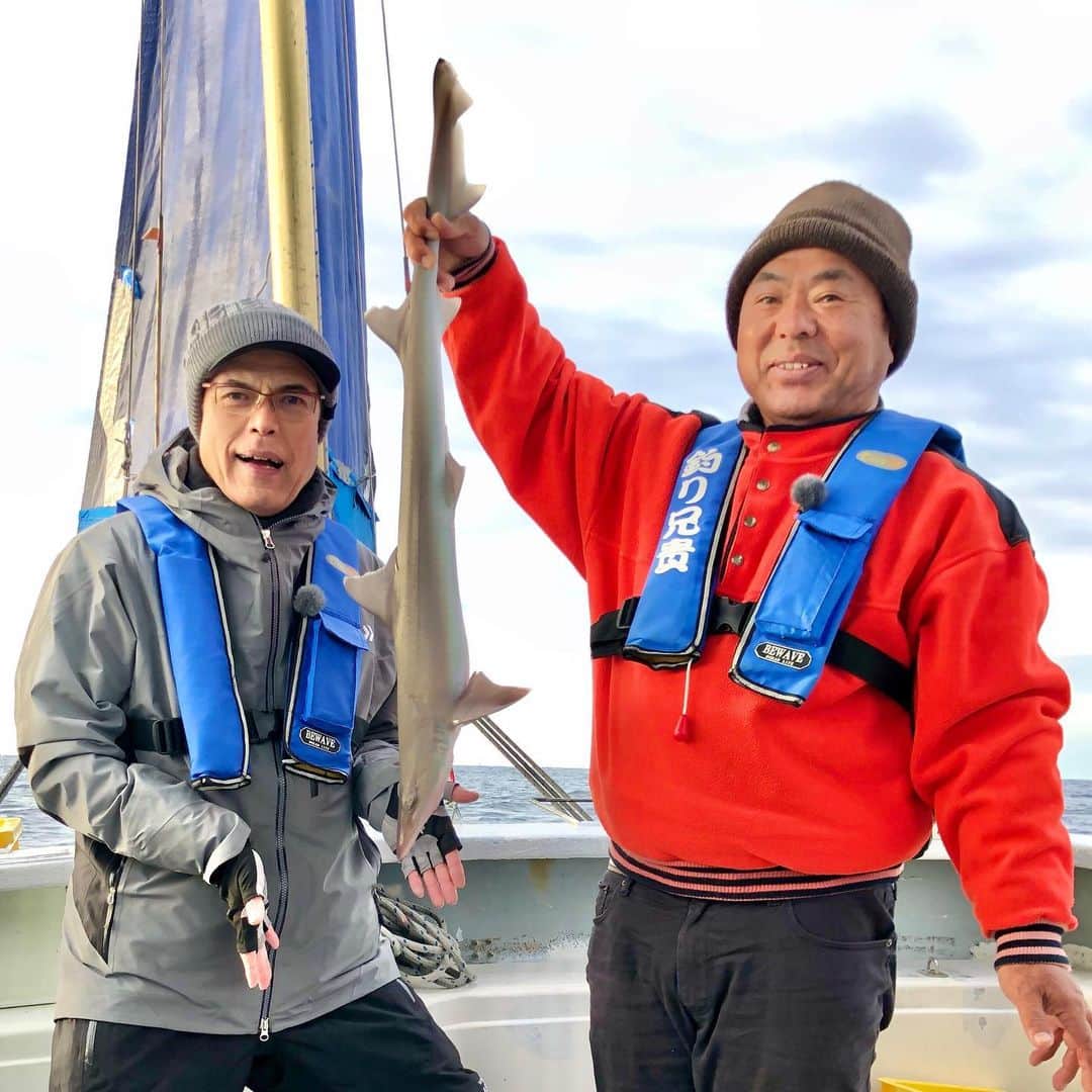田中要次のインスタグラム：「只今『釣り人万歳』放送中！観て観て〜！」