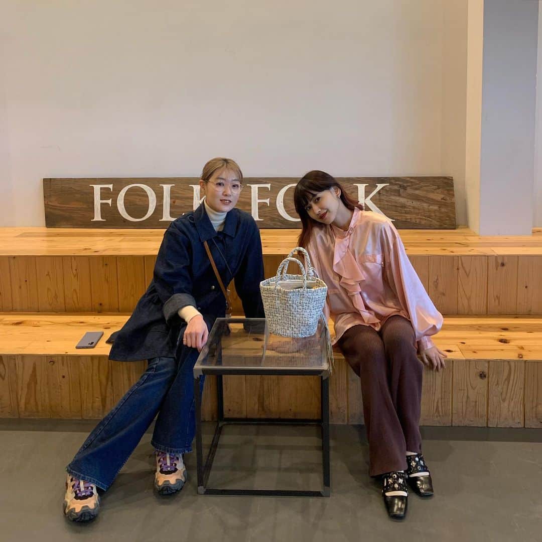 菅沼ゆり（ゆりっぱ）さんのインスタグラム写真 - (菅沼ゆり（ゆりっぱ）Instagram)「伊勢の旅してる時、 毎日🐉#perverze でした。 あとおすすめのご飯屋さんは クッカーニャ3とFOLK FOLK！ 本当に行って欲しい♡」2月9日 17時37分 - yurippa93