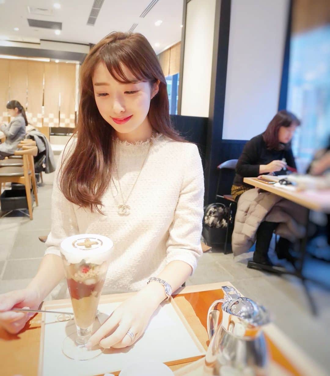 越馬千春のグルメインスタ