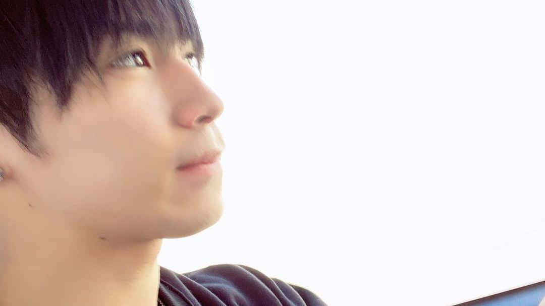 のインスタグラム：「I am on Cebu Island. . . . たくさん写真あげるね✌️✌️ ストーリーも👍 . . Twitter→ @s_410yuya  Follow Me +👤 . . .  #Cebu #フィリピン #Philippines #CebuIsland #セブ島 #yuyaotani #大谷悠哉」