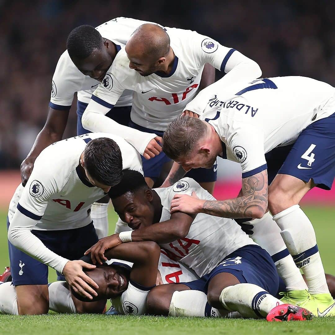 トッテナム・ホットスパーFCさんのインスタグラム写真 - (トッテナム・ホットスパーFCInstagram)「💭 One week until we're back in action! 💭 #COYS #THFC」2月9日 21時00分 - spursofficial